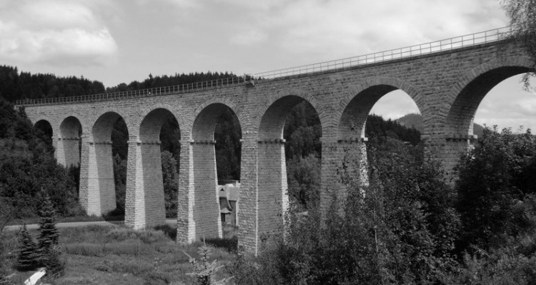 SmrÅ¾ovka - Å¾elezniÄnÃ­ viadukt