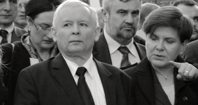 Kaczynski Szydlo 750