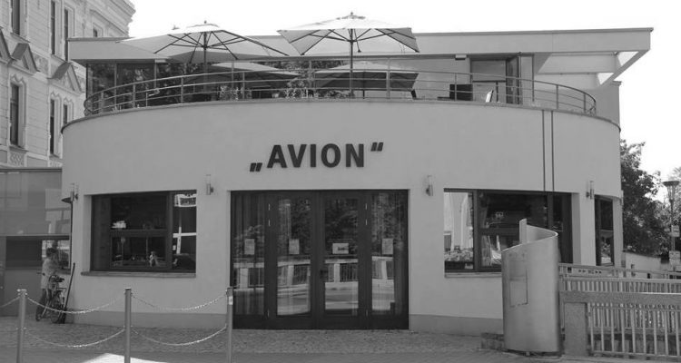 avion-001