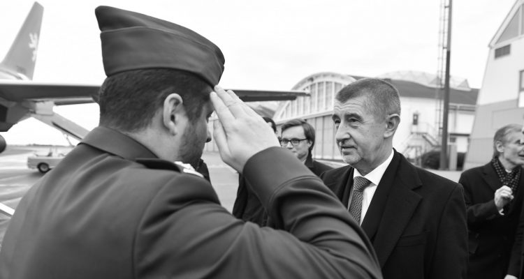 Salutace