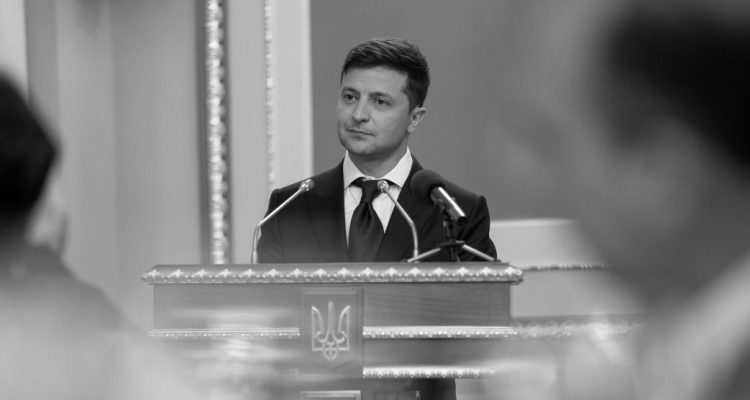 Volodymyr_Zelensky_2019_presidential_inauguration_40