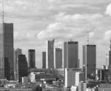 Aleja_Niepdleglosci_Warsaw_2022_aerial_(cropped)2